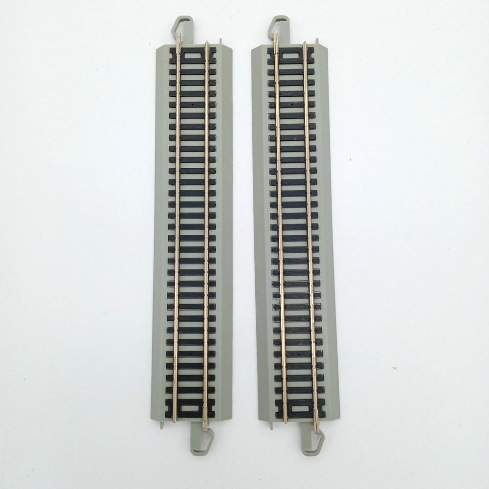 2 Pieces of Bachmann 9" Straight EZ Track